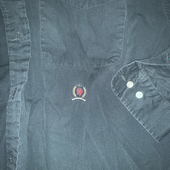Tommy Hilfiger button up - Picture 2 of 3